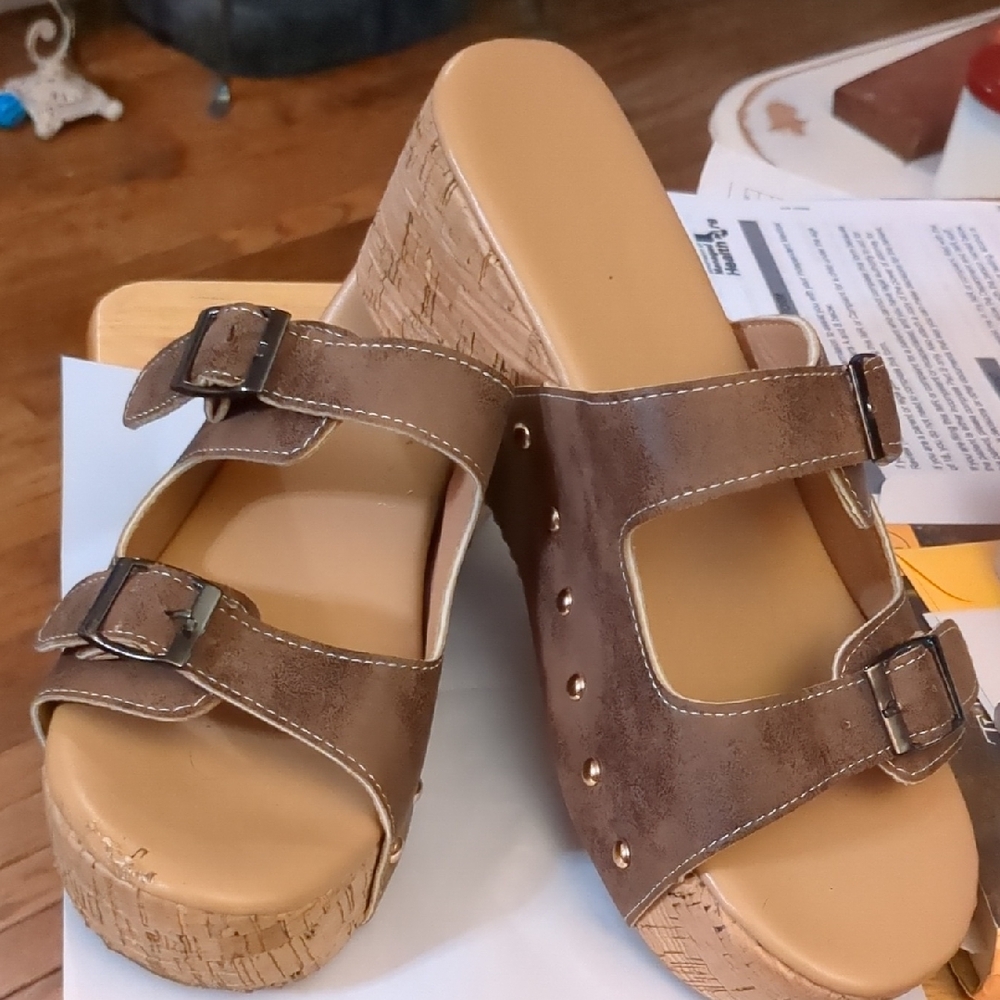 'Cork Studded Wedge Sandals
